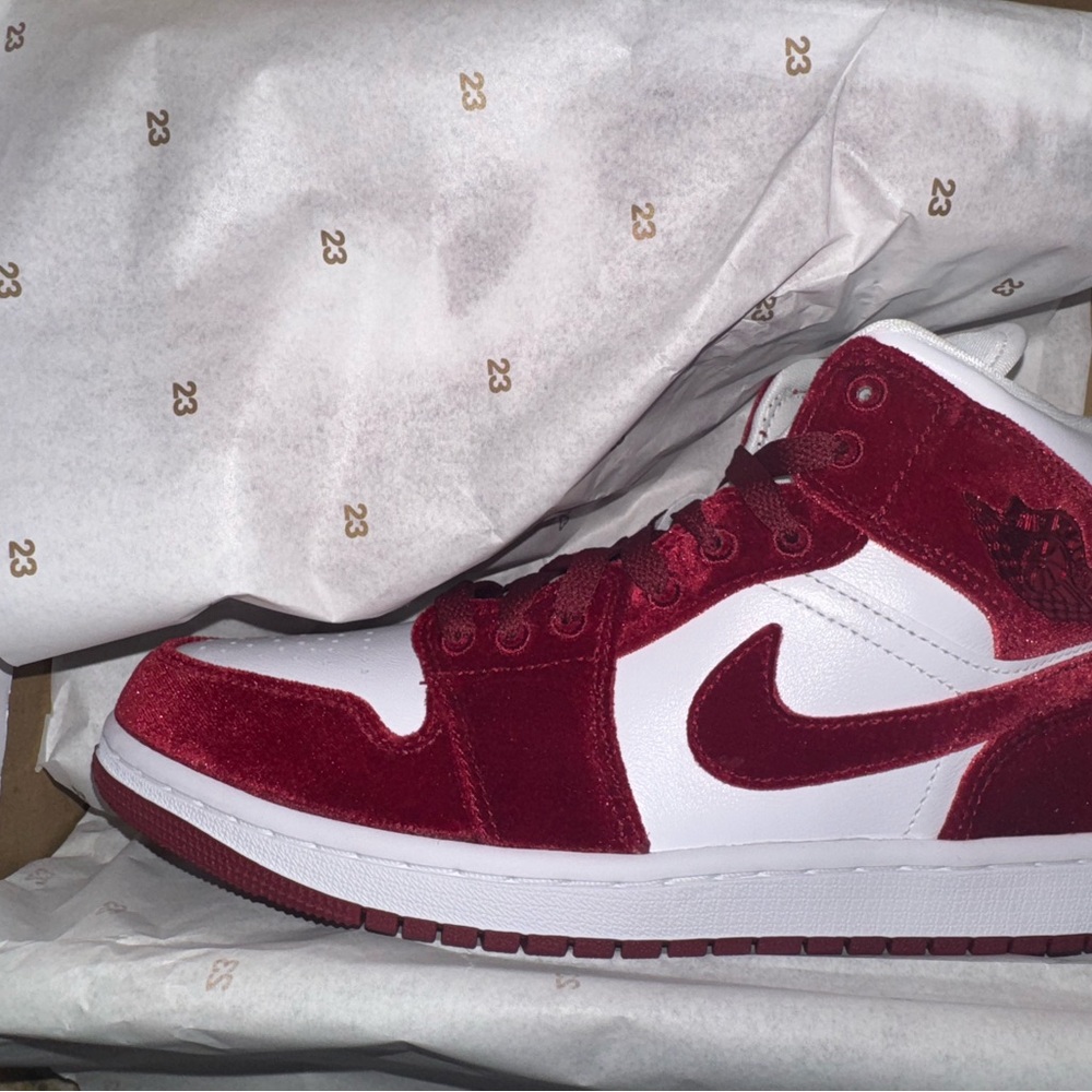 Jordan 1